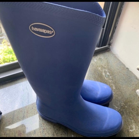 🇧🇷 Havaianas Tall Blue Rainboots - Picture 2 of 5